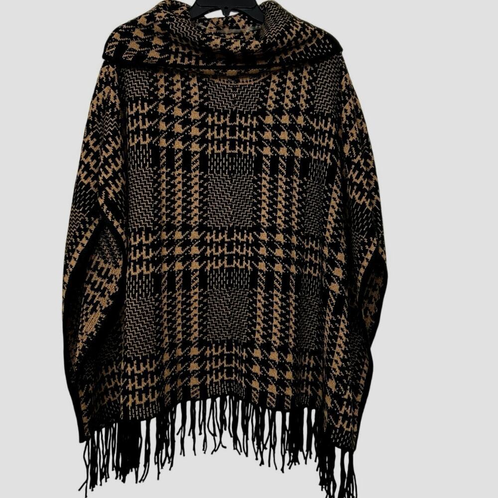 Chico’s Black Tan Plaid Cowl Neck Fringe Poncho Sweater Size S/M Country Chic